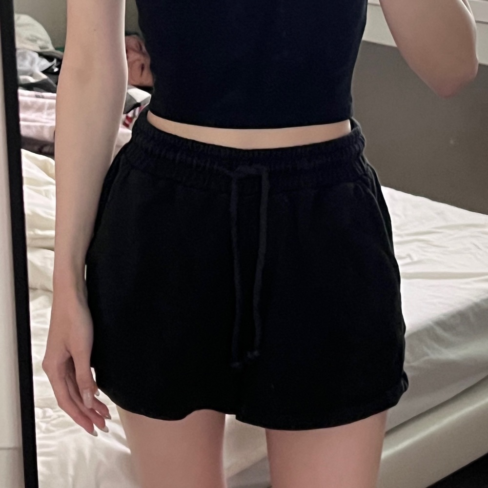 Zara black drawstring high waisted casual shorts